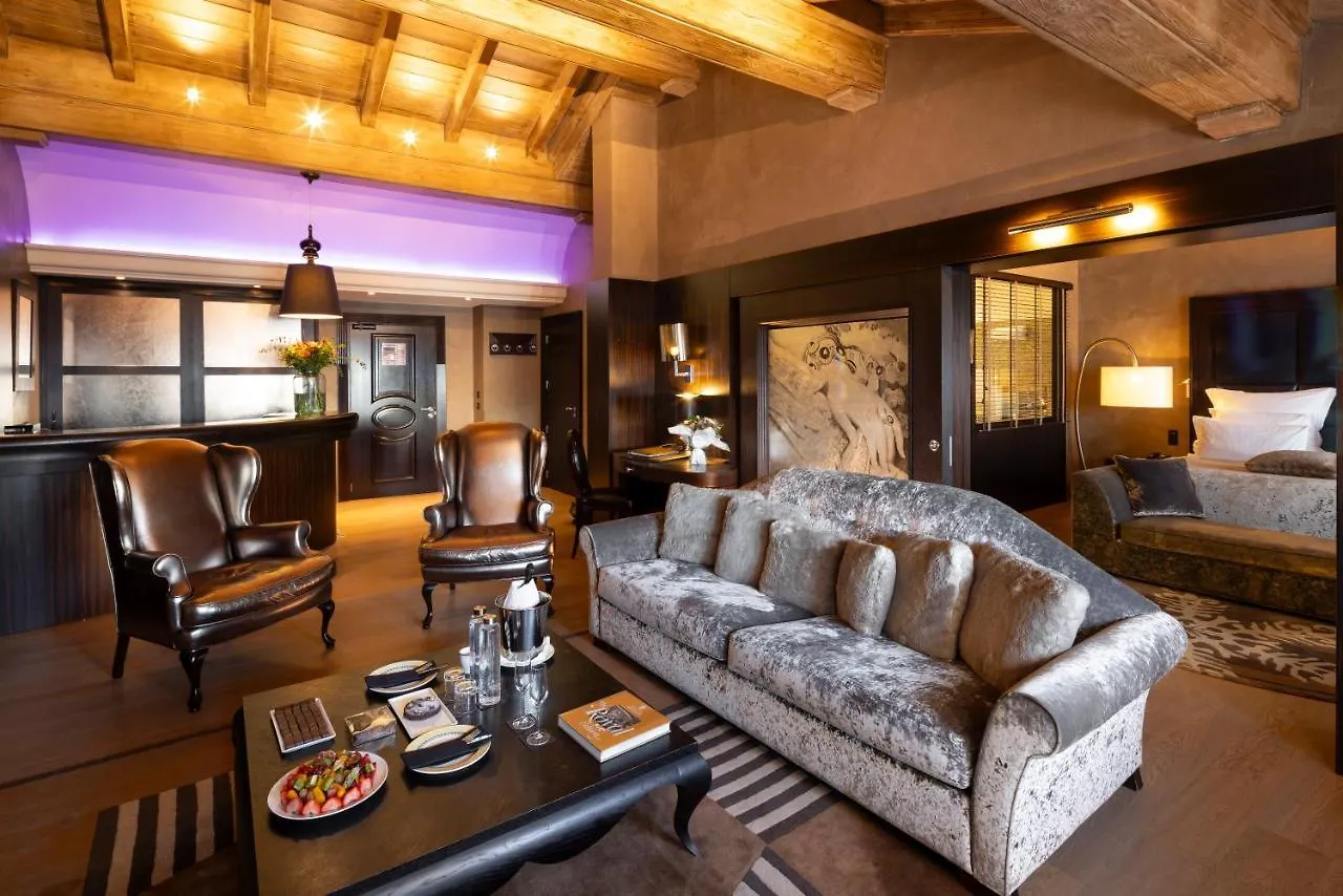 Hotel Le Lana Courchevel 5*,